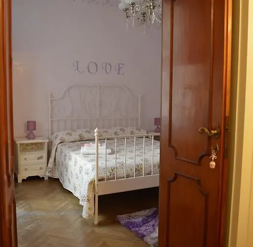 Letizia House *